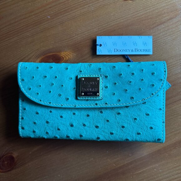 NWT Dooney & Bourke Seafoam Green Leather Ostrich Continental Clutch - Picture 1 of 12